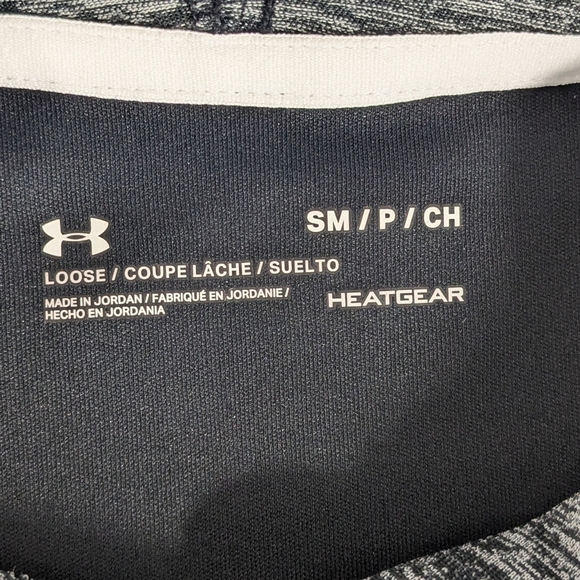 Under Armour Loose Heat Gear Tech Twist Graphic Women's Training Hoodie Size SM - Picture 7 of 9